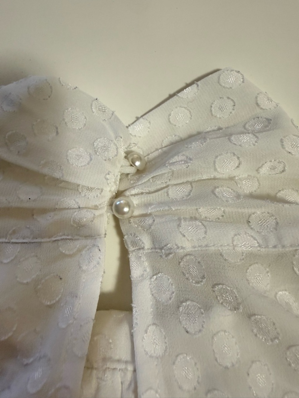 H&M White Sleeveless Bow-Neck Camisole - Picture 7 of 9